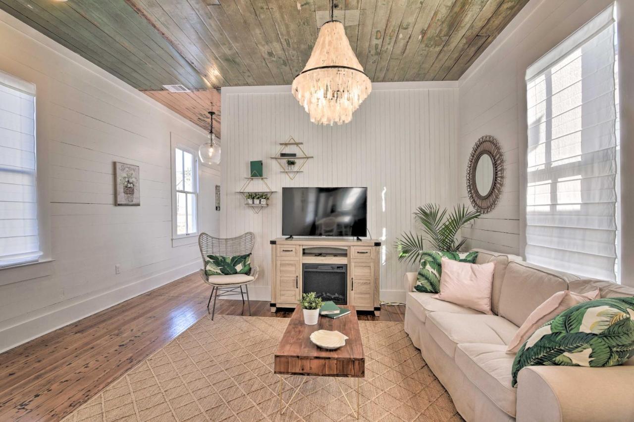 Bright Galveston Cottage Close To Beach And Strand מראה חיצוני תמונה