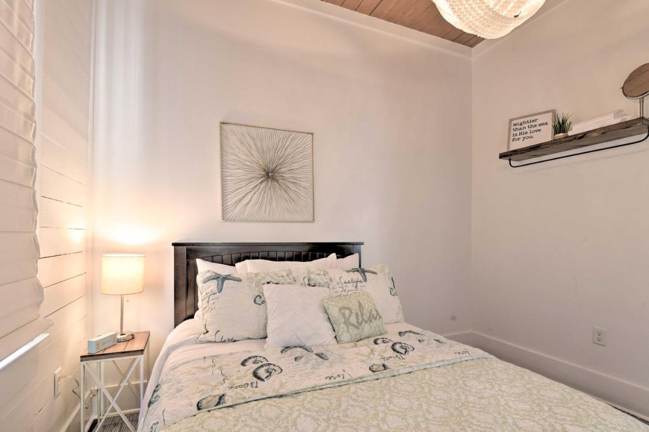 Bright Galveston Cottage Close To Beach And Strand מראה חיצוני תמונה